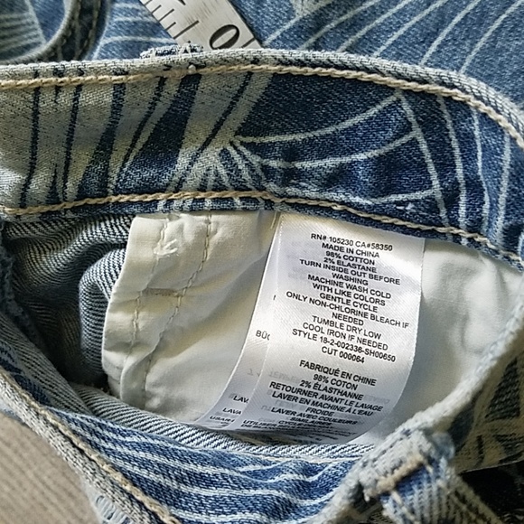 Current/Elliot High Waist Palm Leaf Denim Shorts - Picture 8 of 8